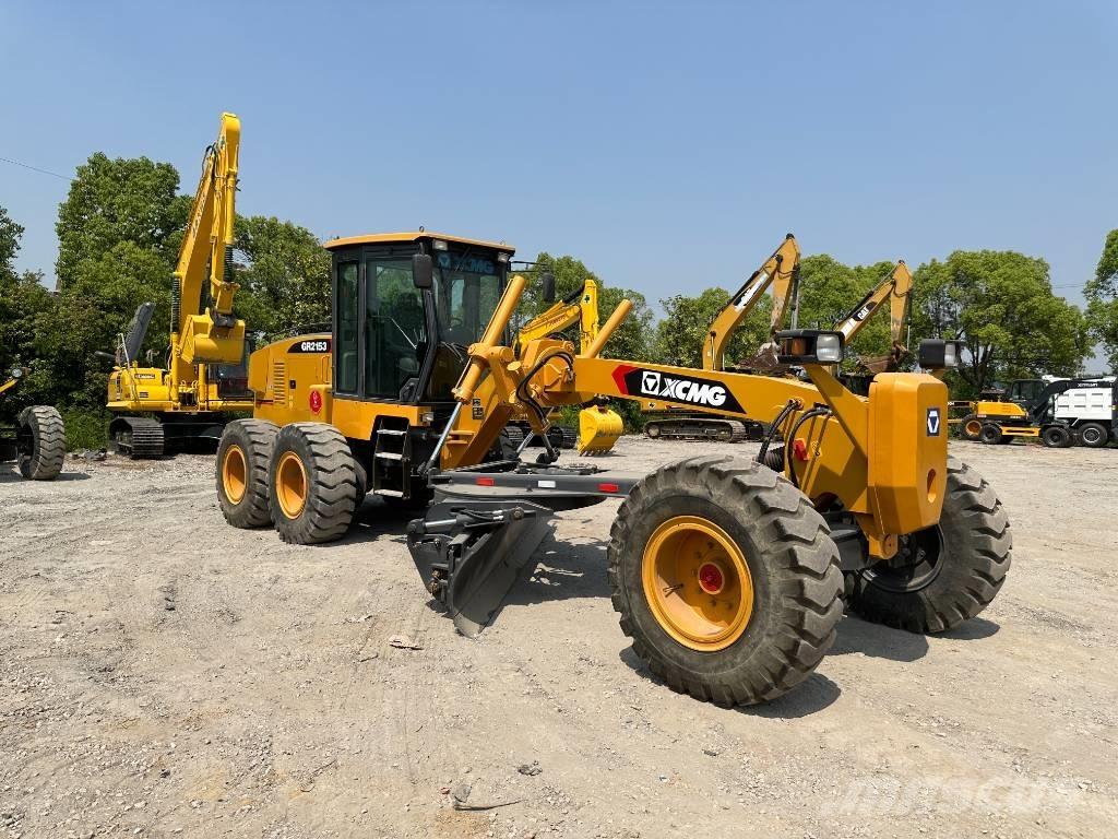 XCMG GR 2153 Greideri