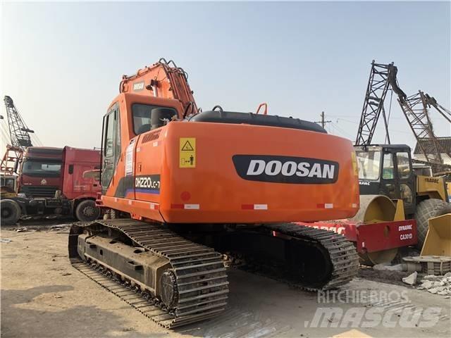 Doosan DH 220 LC-7 Kāpurķēžu ekskavatori