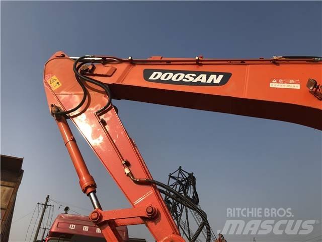 Doosan DH 220 LC-7 Kāpurķēžu ekskavatori