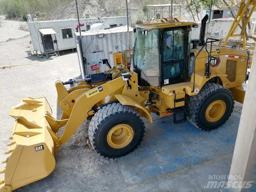 CAT 950 GC Iekrāvēji uz riteņiem
