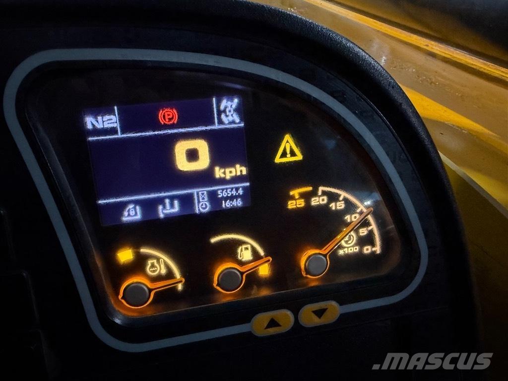 JCB 540-170 Teleskopiskie manipulatori