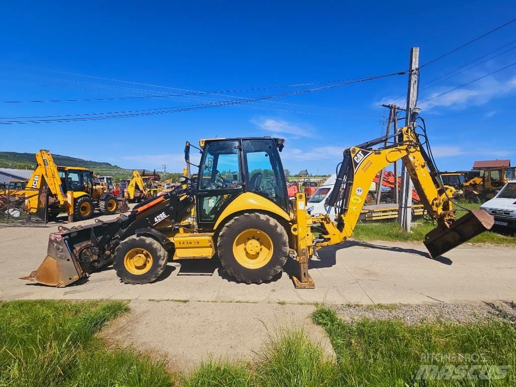 CAT 428 E Ekskavatori-iekrāvēji
