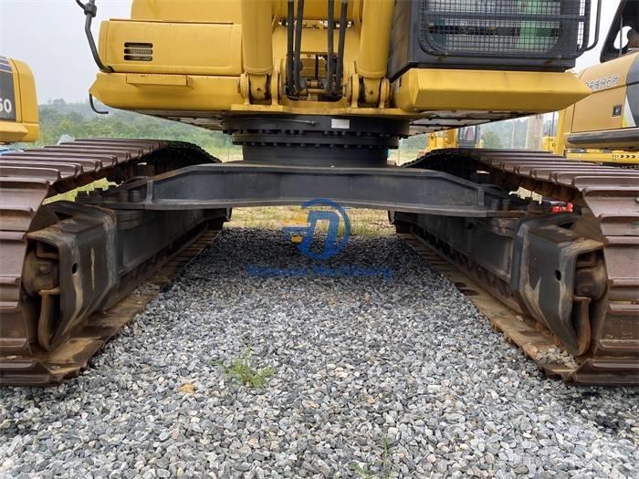Komatsu PC450-8 Kāpurķēžu ekskavatori