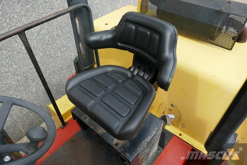 Dynapac CP142 Pneimatiskie veltņi