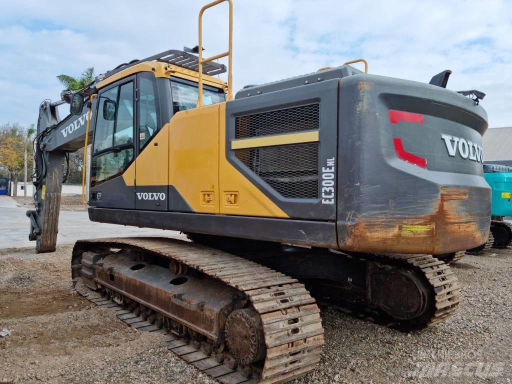Volvo EC 300 E Kāpurķēžu ekskavatori