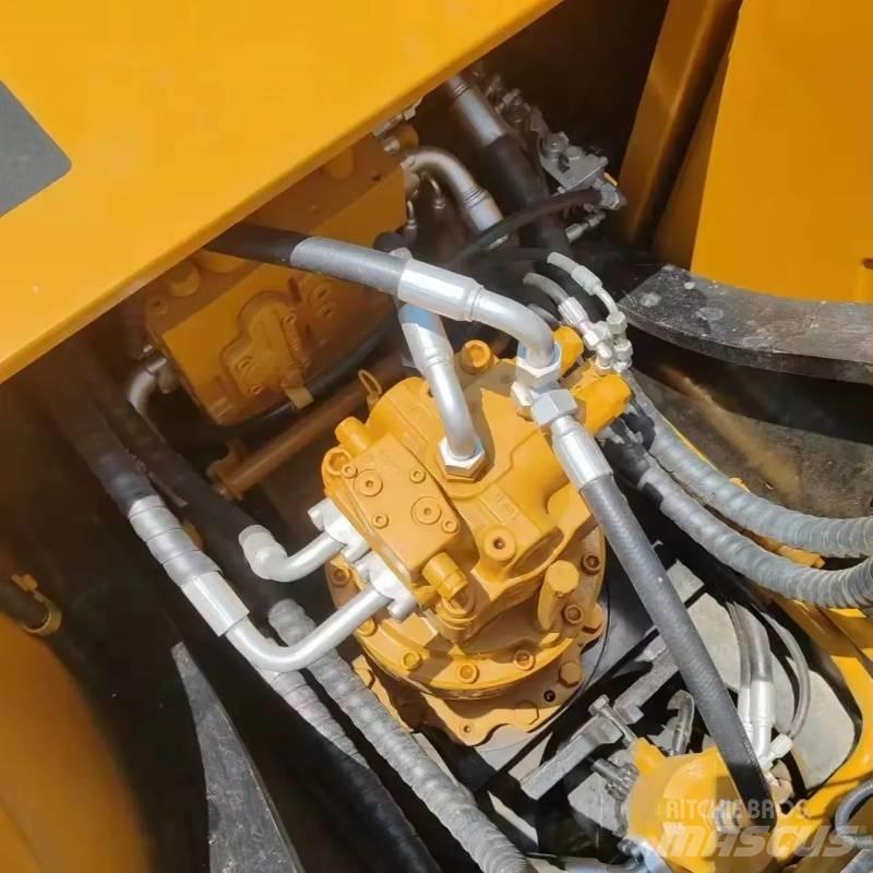 Sany SY 215 Kāpurķēžu ekskavatori
