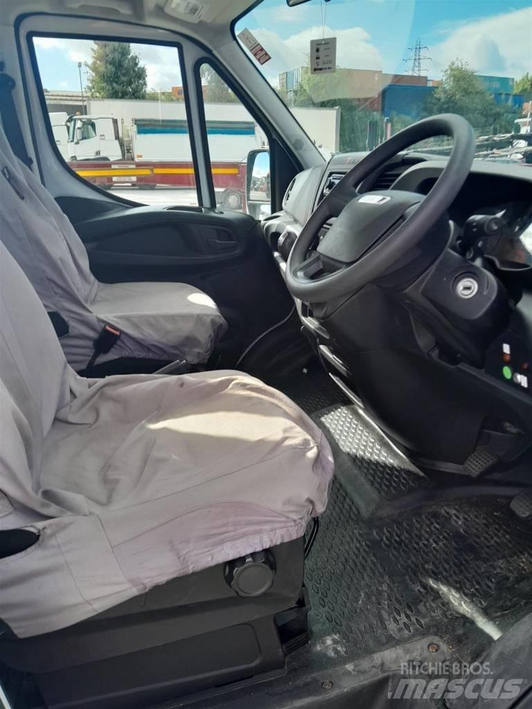 Multitel HX 200 EX Pacēlāji uz automašīnas bāzes