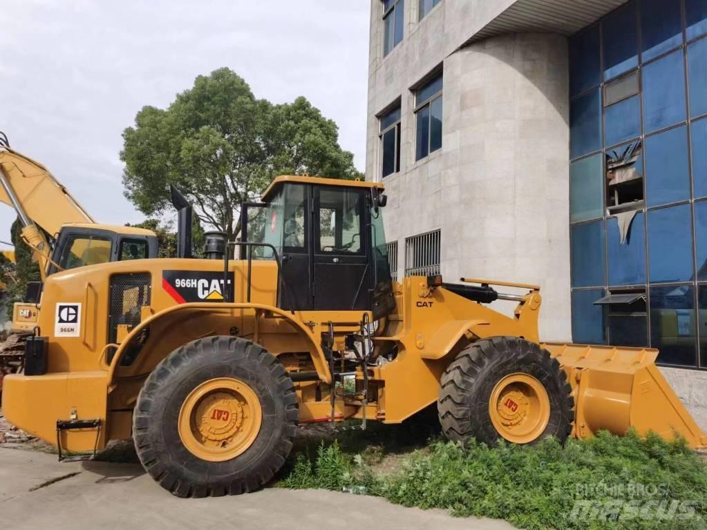 CAT 966h Iekrāvēji uz riteņiem