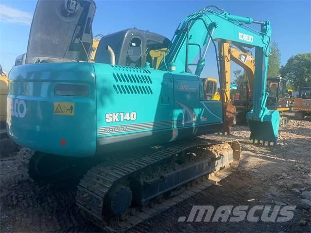 Kobelco SK 140 Kāpurķēžu ekskavatori