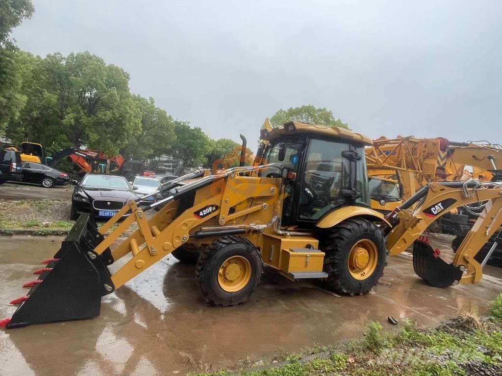 CAT 420 F Ekskavatori-iekrāvēji