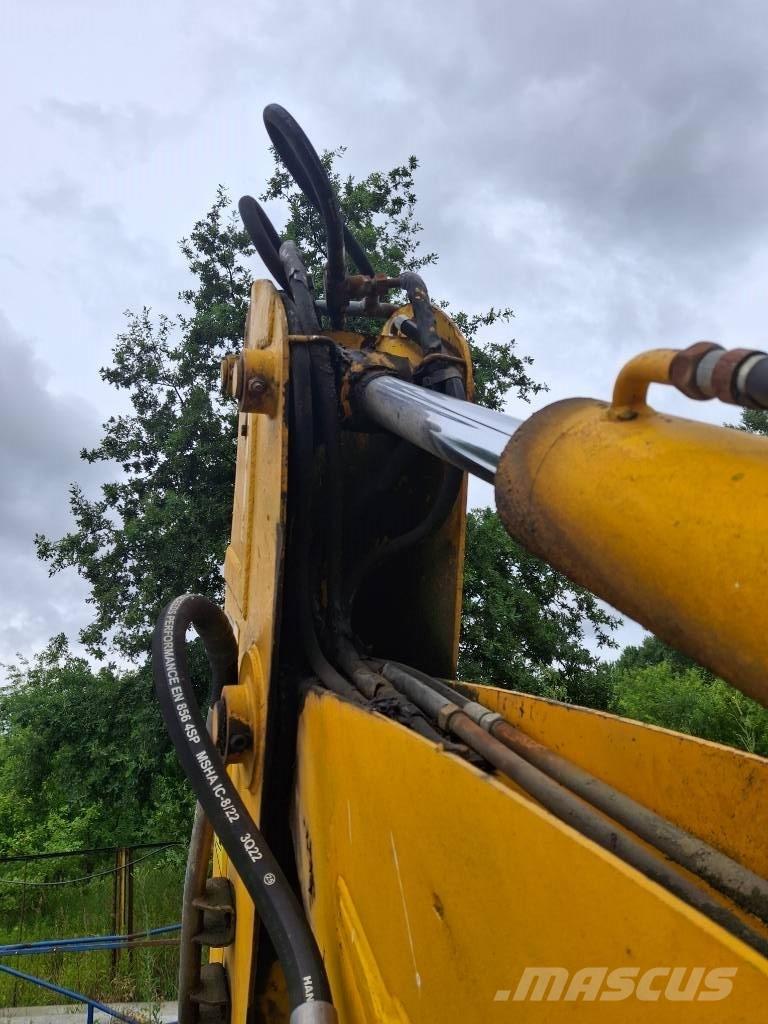 JCB 3 CX Super Ekskavatori-iekrāvēji
