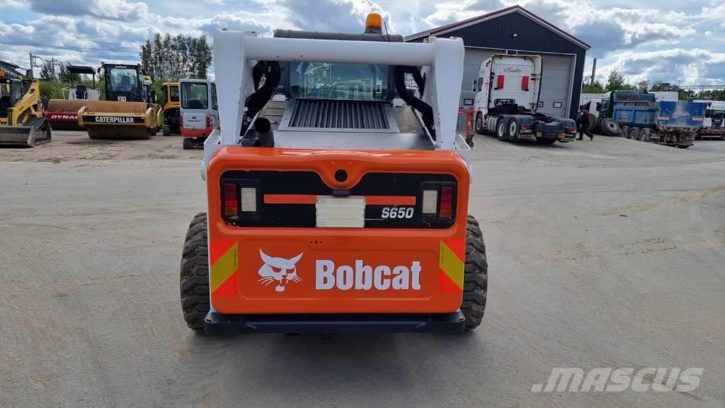 Bobcat S 650 Lietoti riteņu kompaktiekrāvēji
