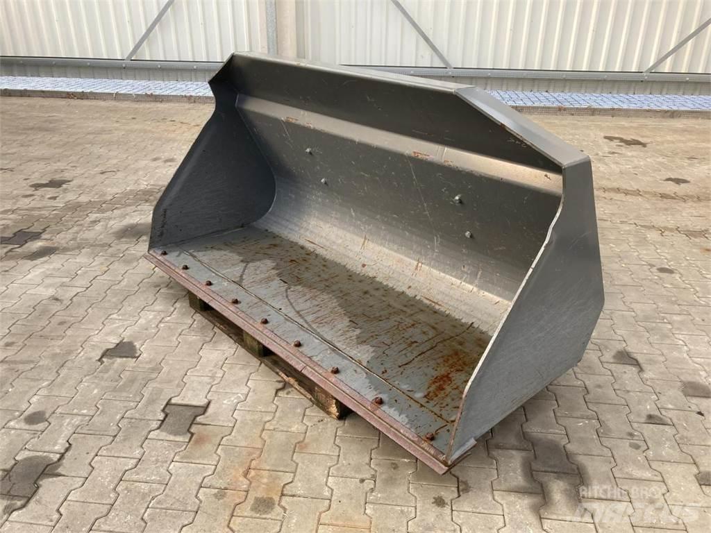 Kramer HVF 2,15m Frontālo iekrāvēju papildaprīkojums