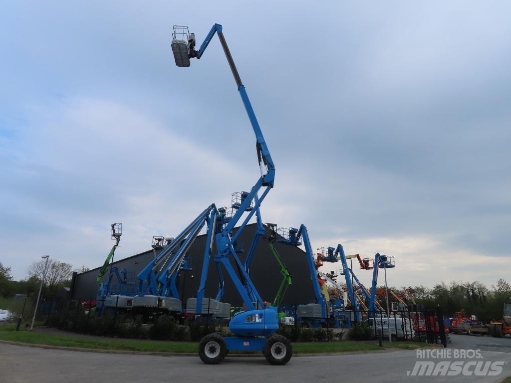 Manitou 200 ATJ Strēles pacēlāji