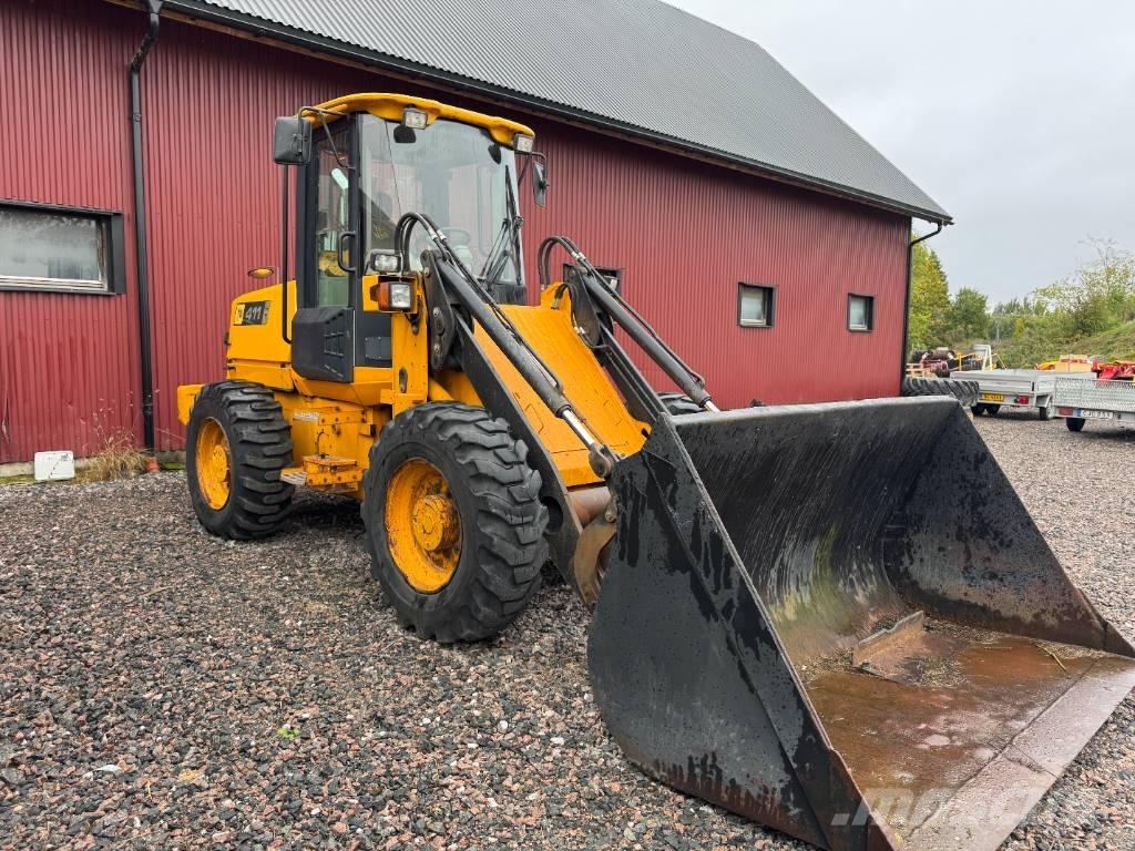 JCB 411 HT Iekrāvēji uz riteņiem