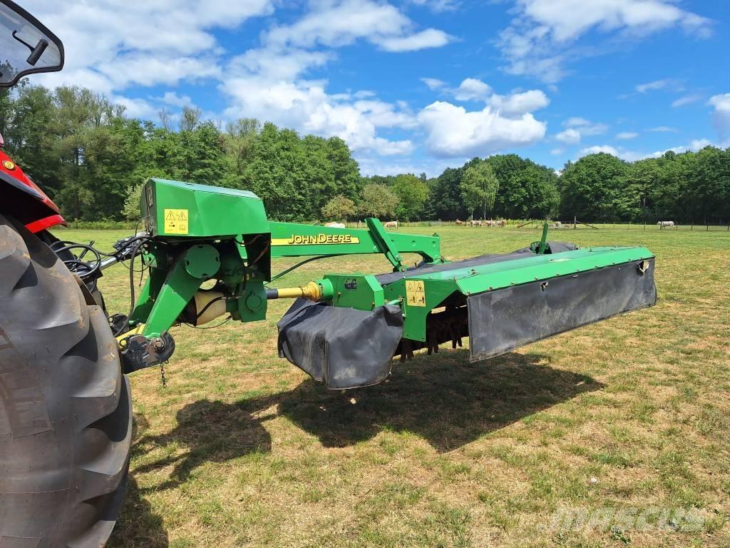 John Deere 328 Pļaujmašīnas ar kondicionieri