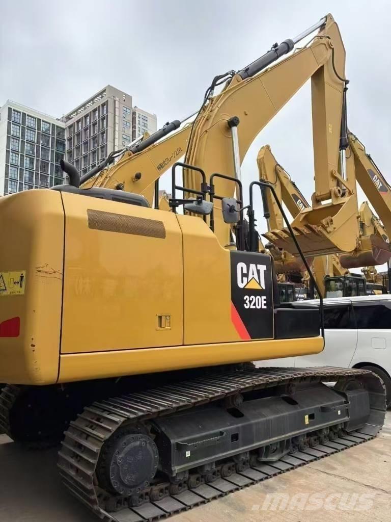 CAT 320 E Kāpurķēžu ekskavatori