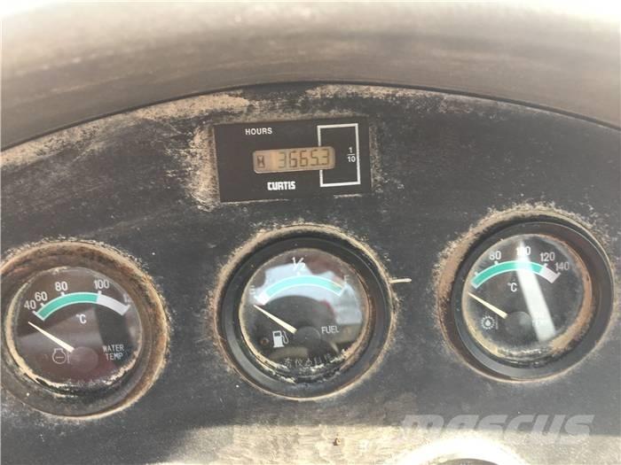 CAT 966 H Iekrāvēji uz riteņiem