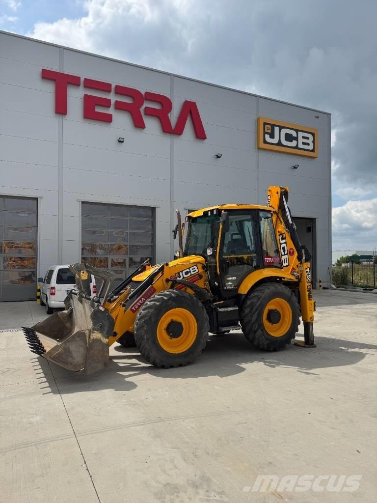 JCB 4 CX Pro Ekskavatori-iekrāvēji