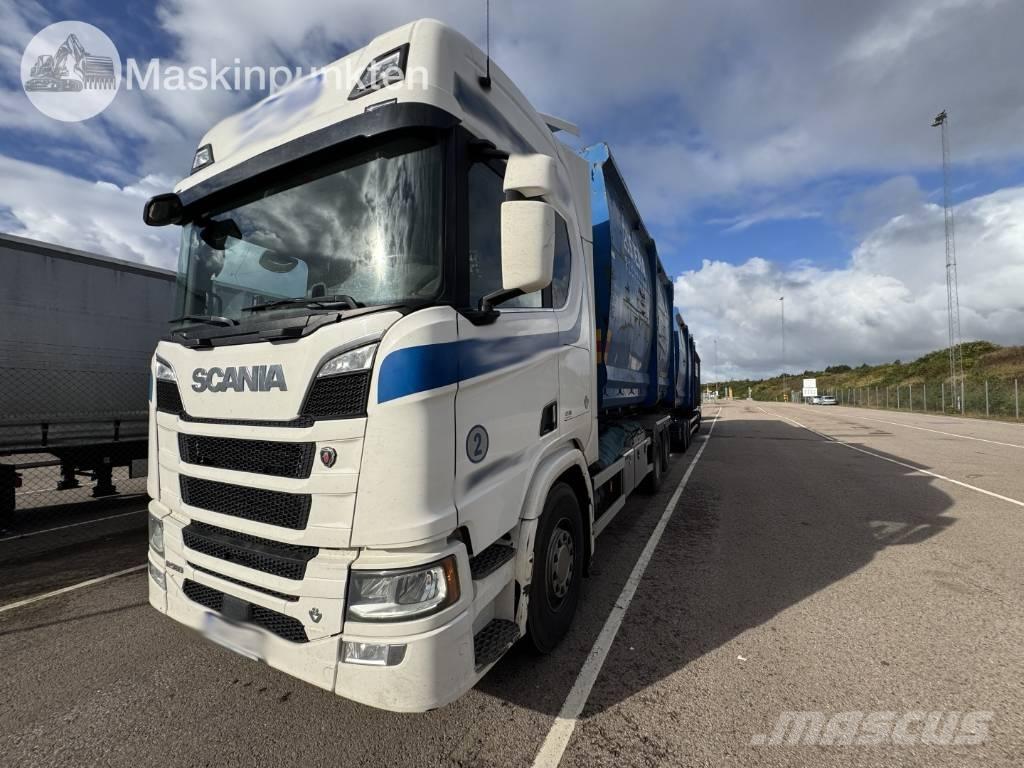 Scania R 580 EKIPAGE Treileri ar āķi