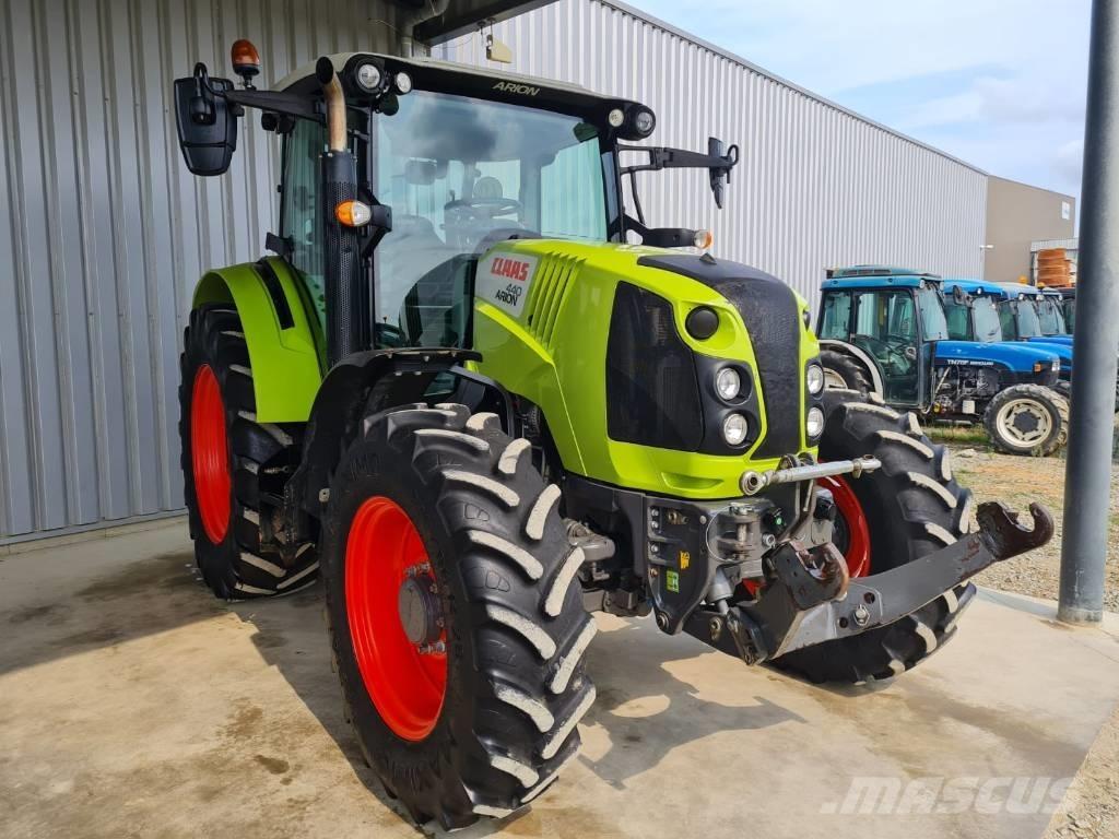 CLAAS Arion 440 CIS Traktori