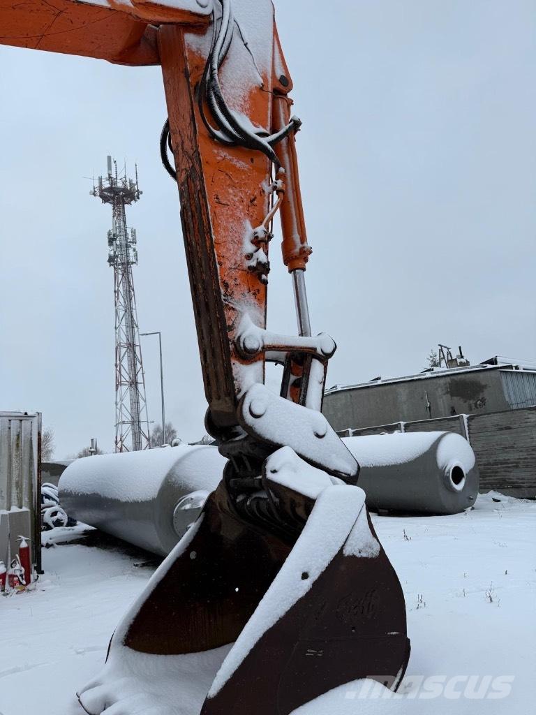 Doosan DX 420 LC Kāpurķēžu ekskavatori