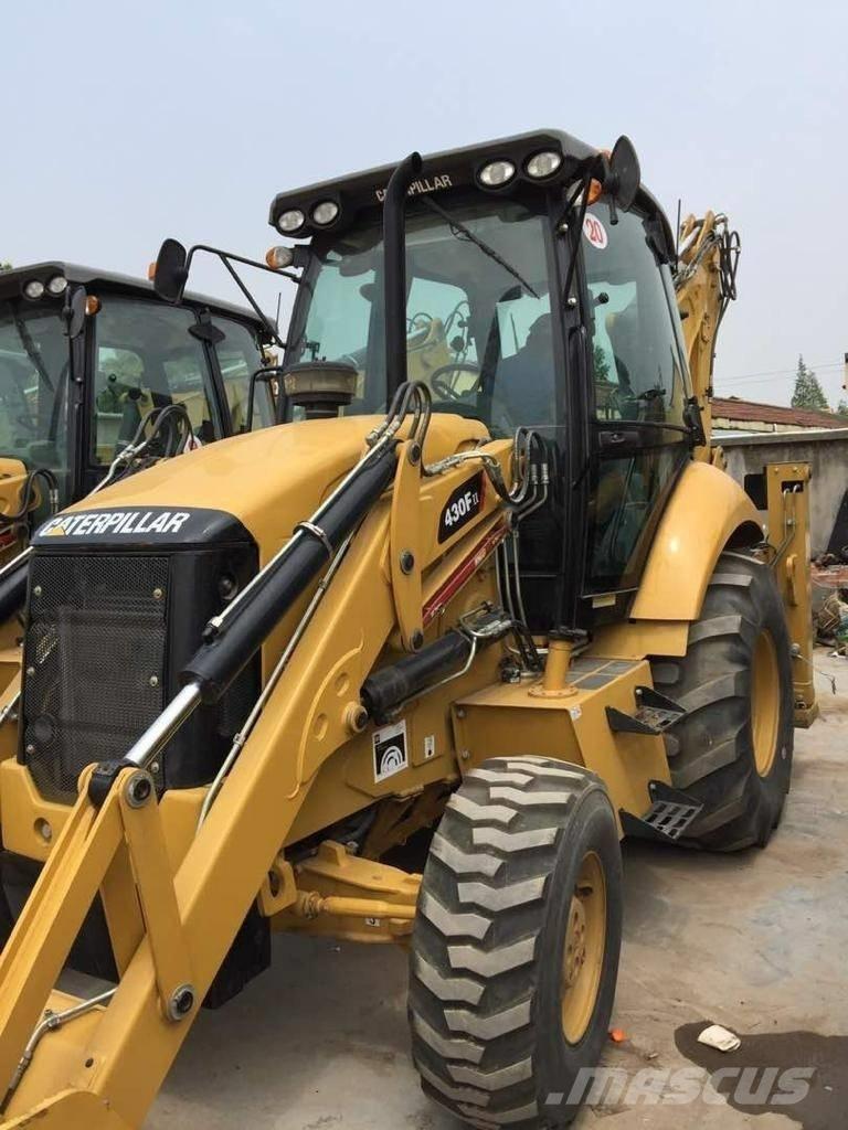 CAT 430F2 Ekskavatori-iekrāvēji