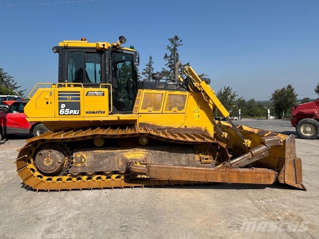 Komatsu D 65 PXi-18 Kāpurķēžu buldozeri