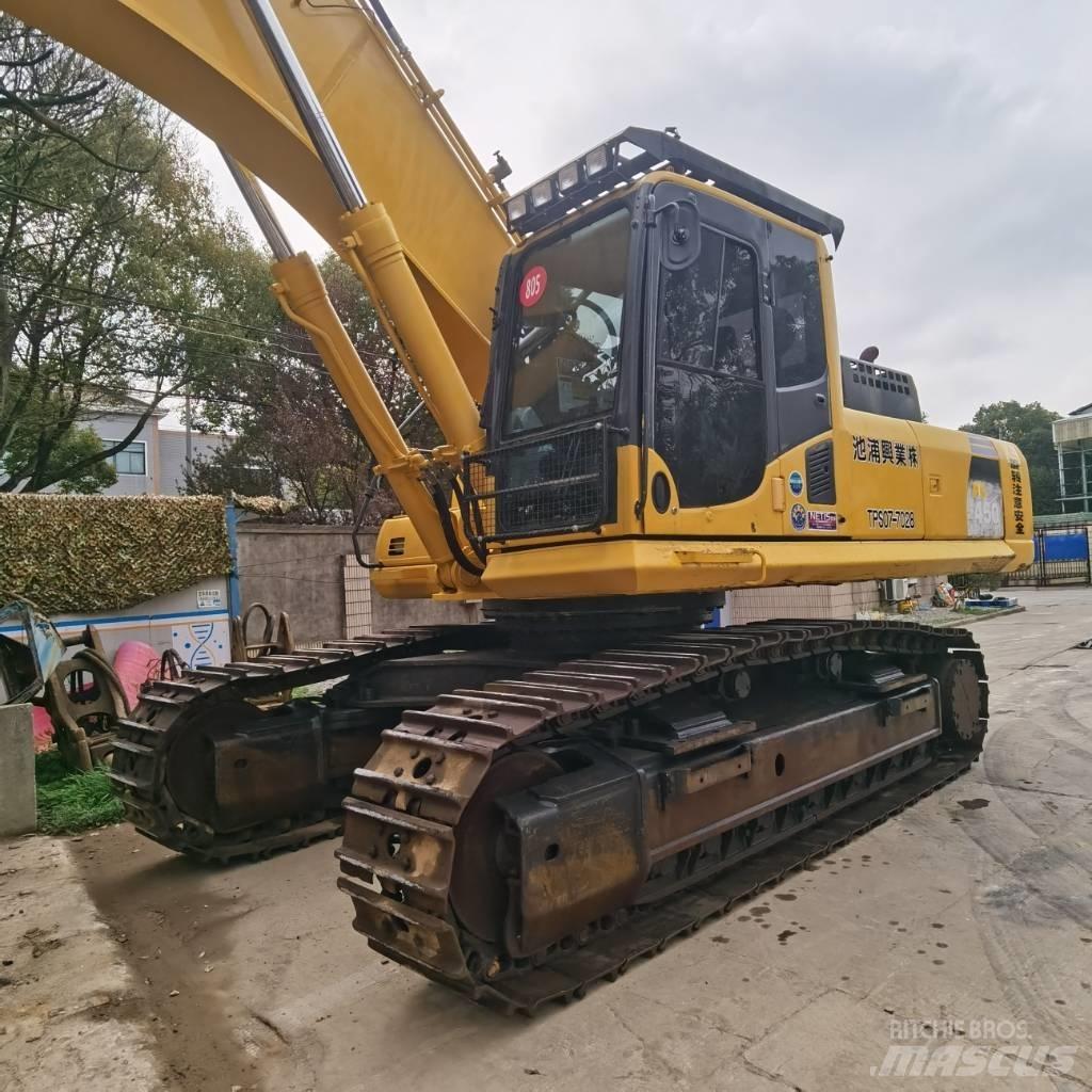 Komatsu PC 450-8 Kāpurķēžu ekskavatori