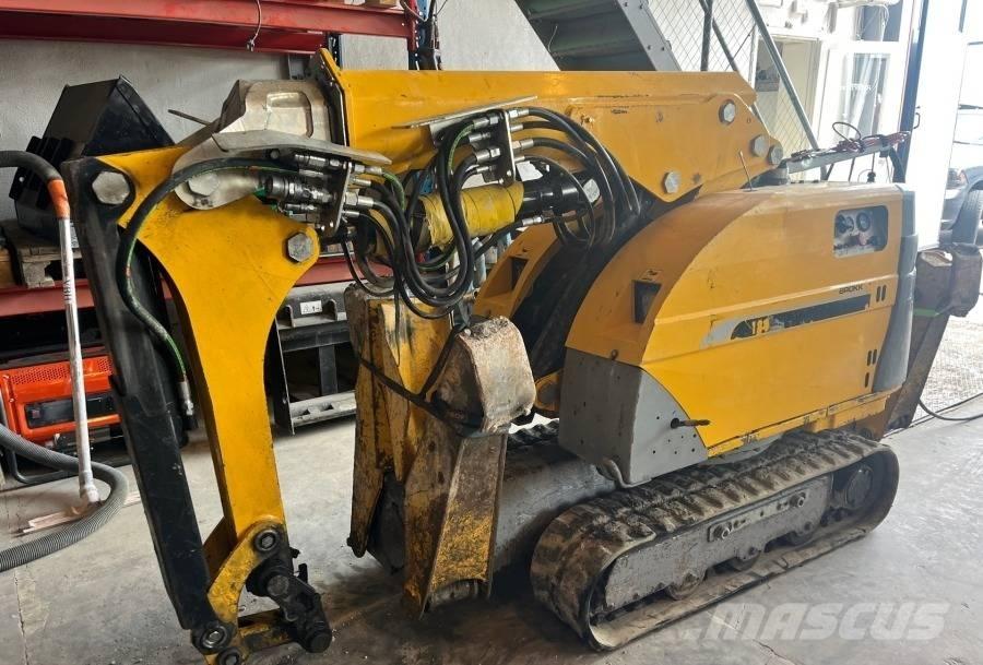 Brokk 180 Demontāžas ekskavators