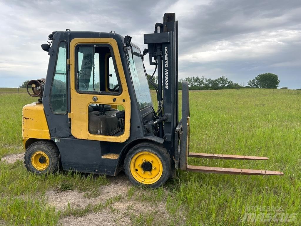 Daewoo G 30 E Autokrāvēji - citi