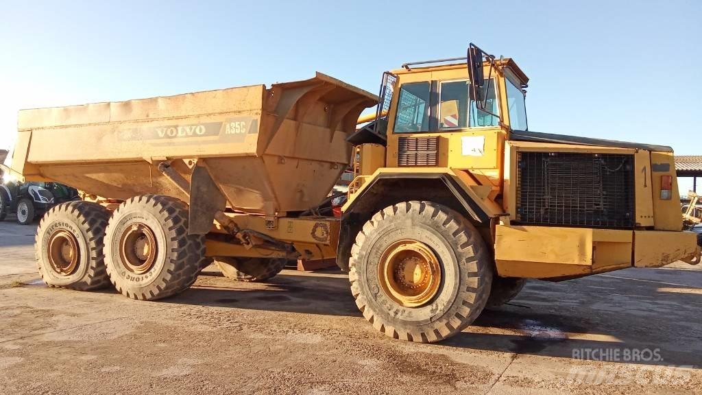 Volvo A35C Artikulētie pašizgāzēji