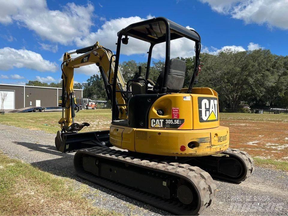 CAT 305.5 E2 CR Mini ekskavatori < 7 t
