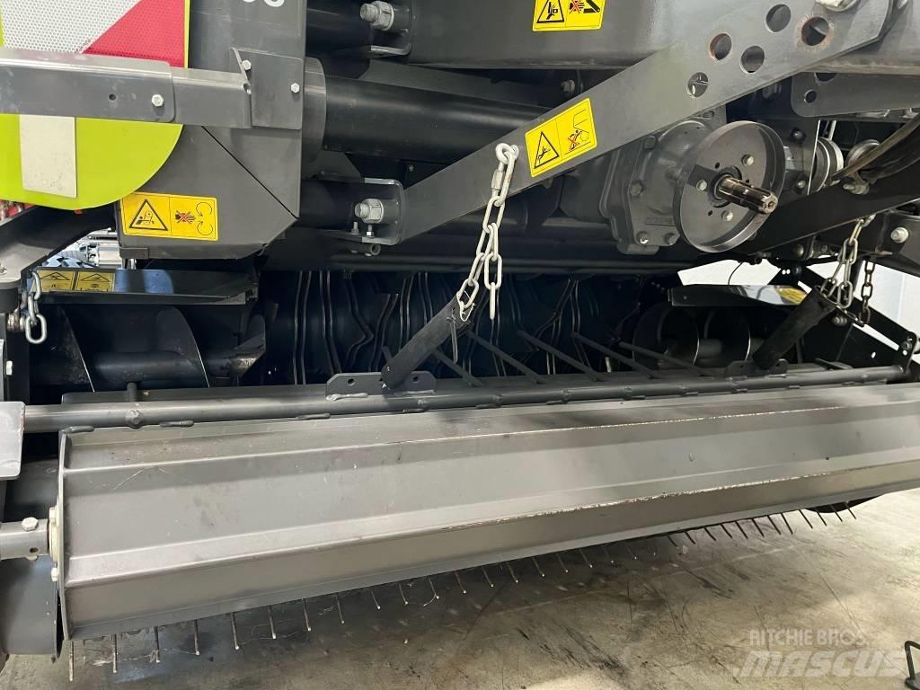 CLAAS Variant 480 RC Rituļu preses