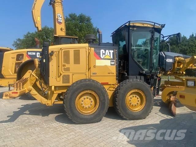 CAT 140M Greideri