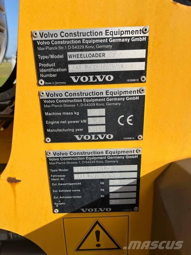 Volvo L 25 F Iekrāvēji uz riteņiem