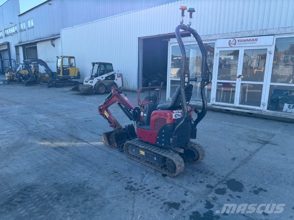 Yanmar SV08 (1F117) Mini ekskavatori < 7 t