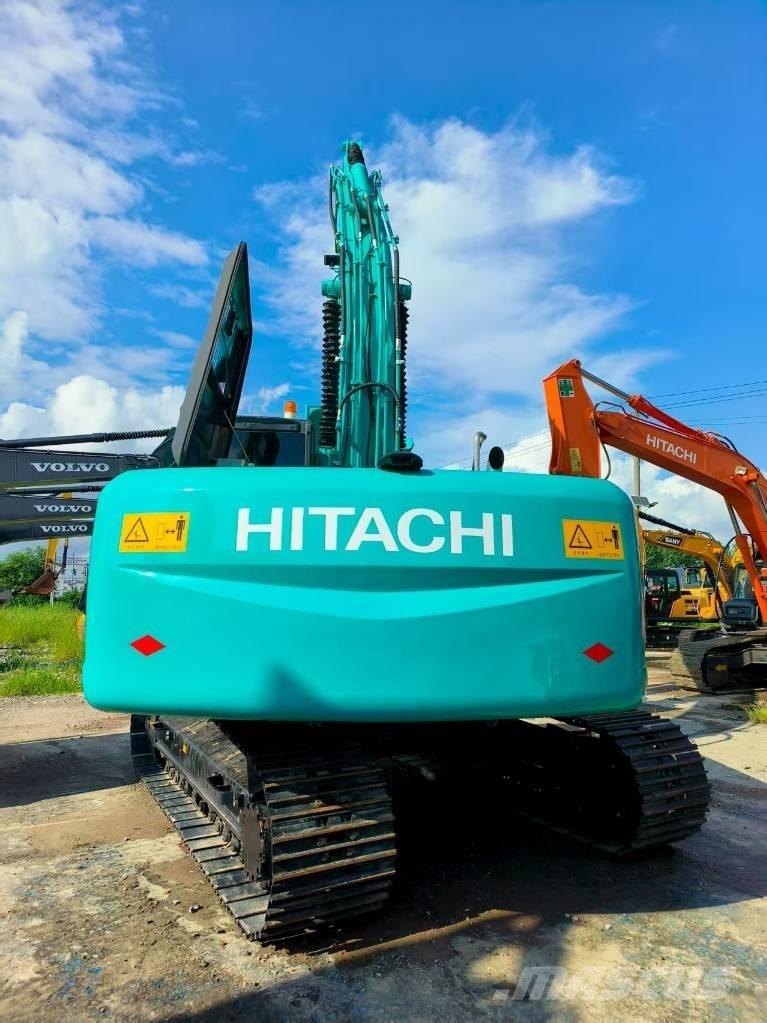 Hitachi ZX 200-5A Kāpurķēžu ekskavatori