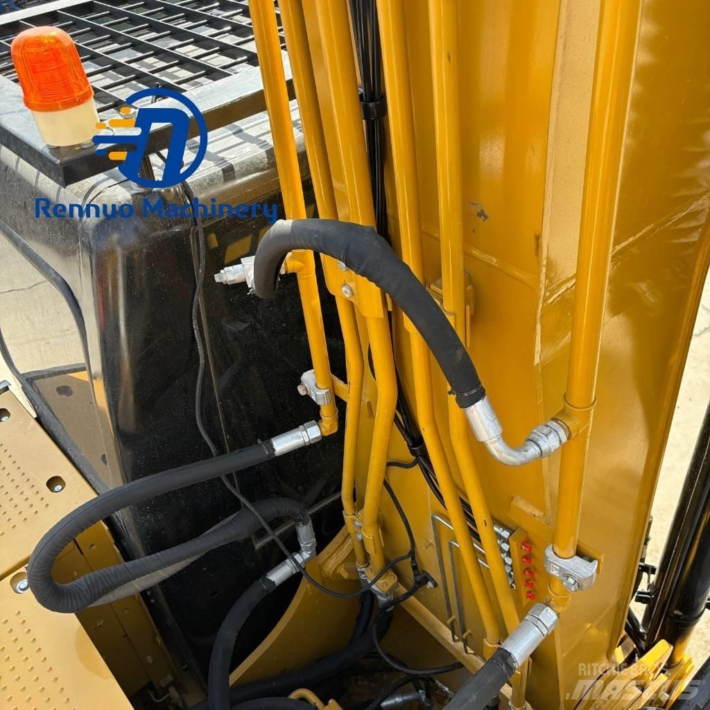 CAT 320DL Kāpurķēžu ekskavatori