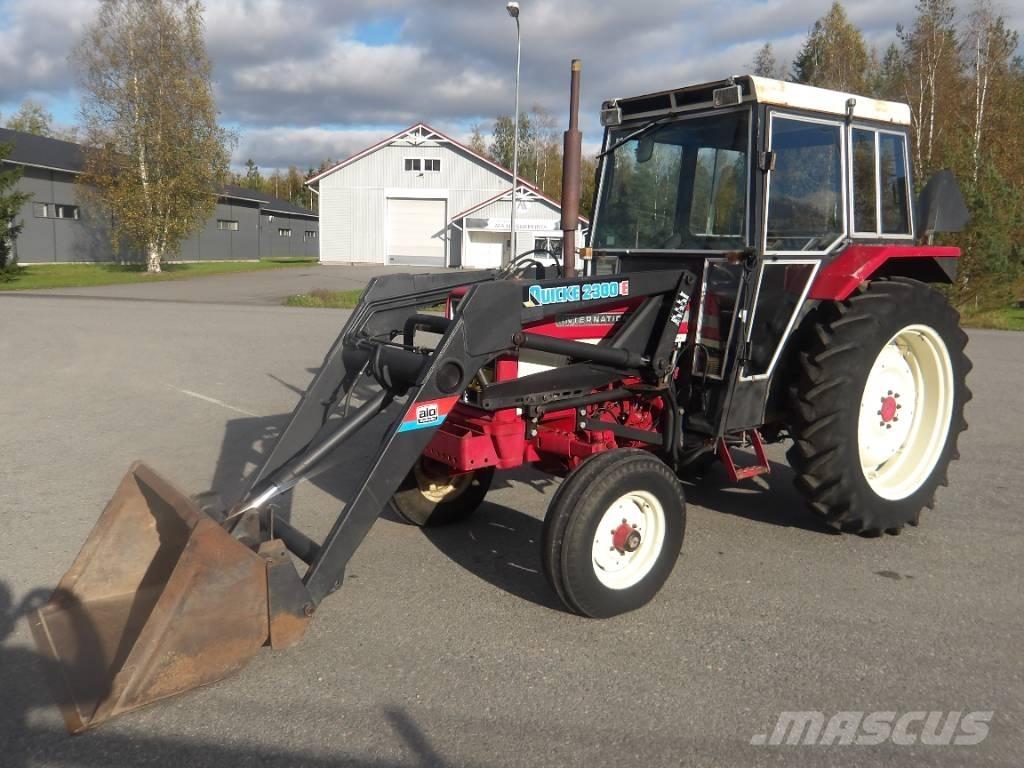 International 674 Traktori