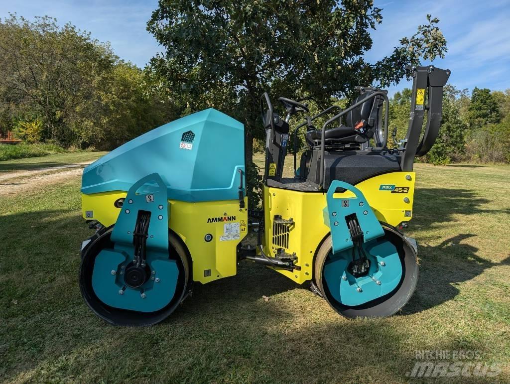 Ammann ARX45-2 Divvalču grunts veltņi