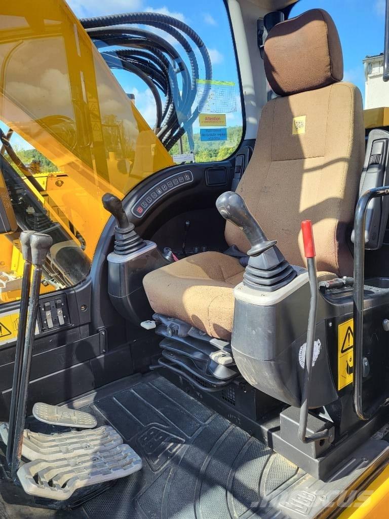 JCB JZ 140 LC Kāpurķēžu ekskavatori