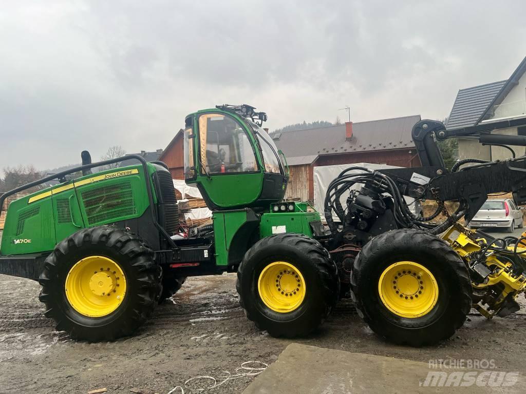 John Deere 1470 E Harvesteri