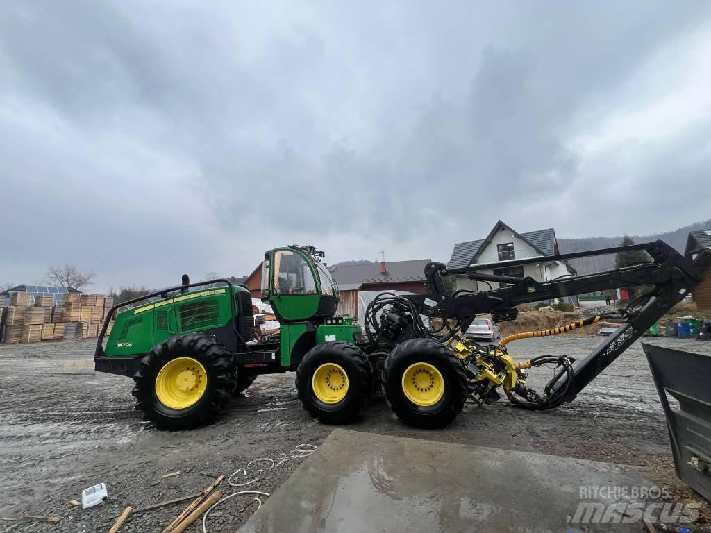 John Deere 1470 E Harvesteri