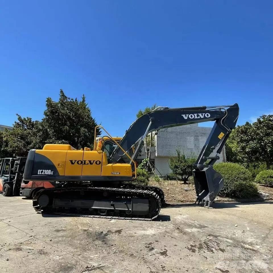 Volvo EC210B Kāpurķēžu ekskavatori