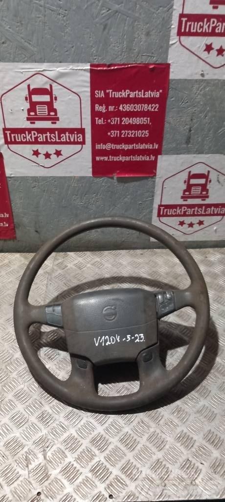 Volvo FH 12 20750211 Kabīnes un interjers