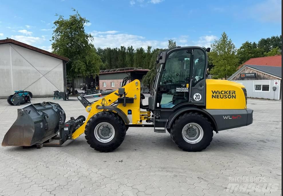 Wacker Neuson WL 60 Iekrāvēji uz riteņiem