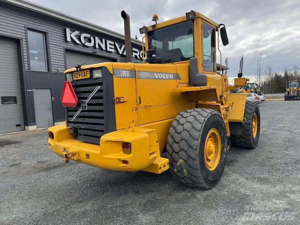 Volvo L 90 D Iekrāvēji uz riteņiem