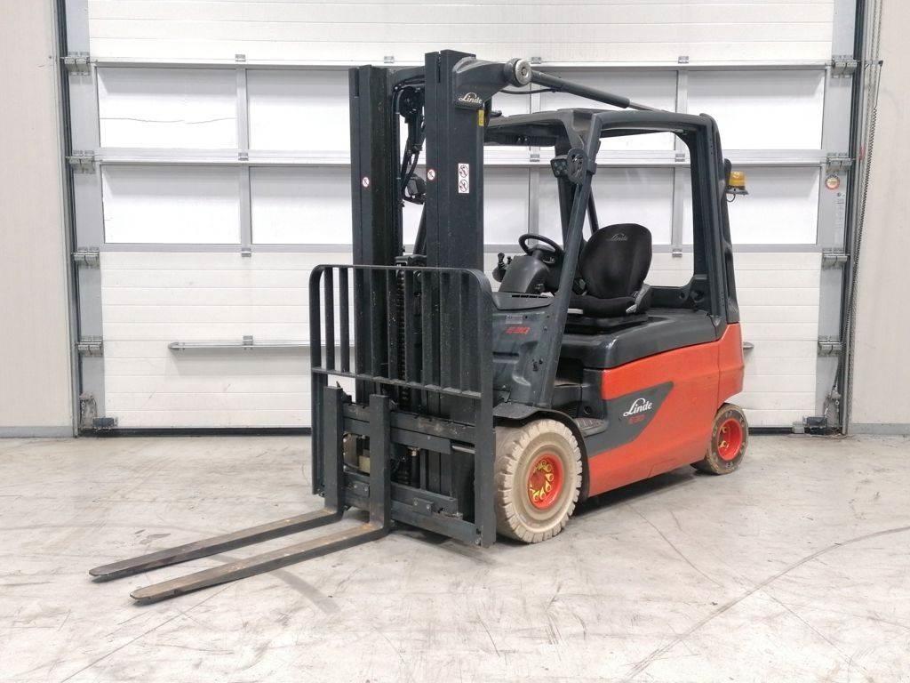 Linde E30L-01 Elektriskie iekrāvēji