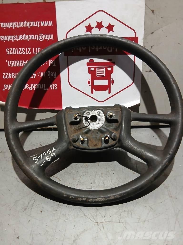 Scania R 440    1327026 Kabīnes un interjers